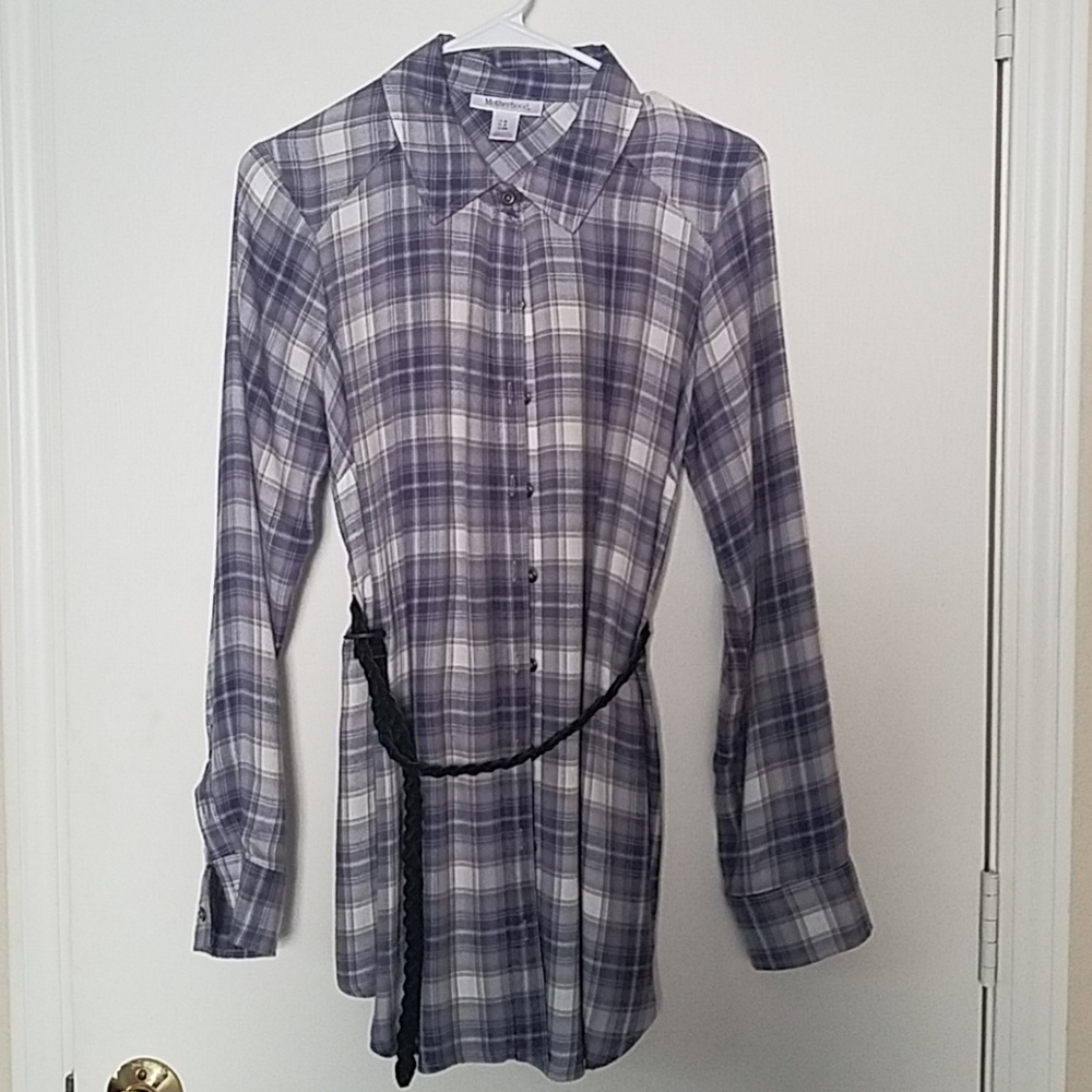 Motherhood Maternity plaid button-up with belt